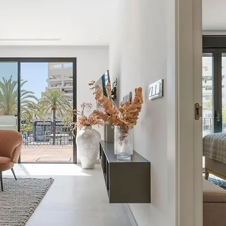 Апартаменты Stylish 1 Bedroom In Puerto Banus *