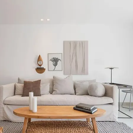 Stylish 1 Bedroom In Puerto Banus Apartment