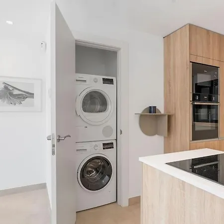 Apartment Stylish 1 Bedroom In Puerto Banus